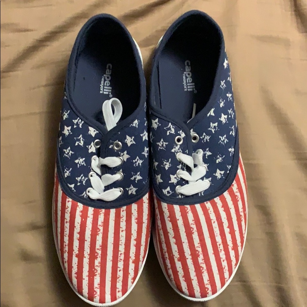 BNWOT USA shoes